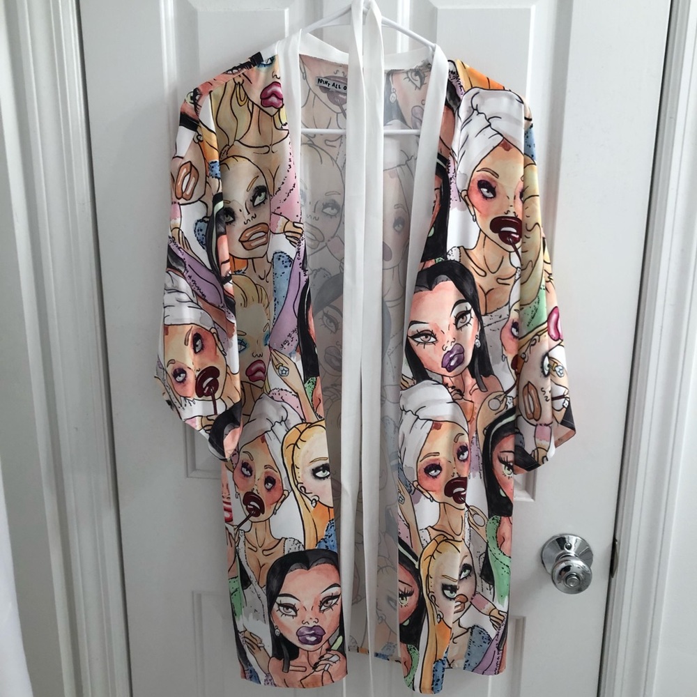 Pearl from RuPaul’s Drag Race Vladonna Kimono